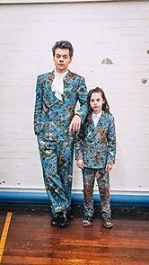 Watch Harry Styles: Kiwi