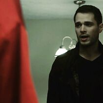 Watch Between the Mirror (Short 2016)