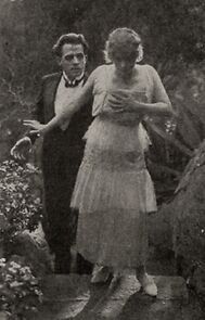 Watch A Modern Sphinx (Short 1916)