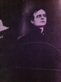 Watch Sherlock Holmes III: The Detective's Adventure in the Gas Cellar (Short 1909)