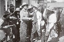 Watch The Foot Print Clue (Short 1913)