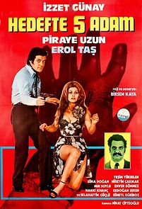 Watch Hedefte Bes Adam