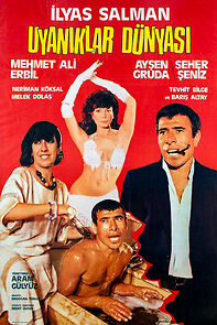 Watch Uyaniklar Dünyasi
