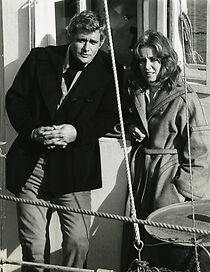 Watch Woman on the Run