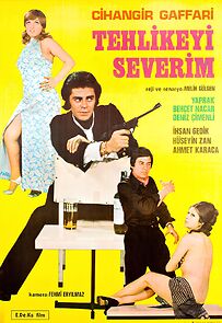 Watch Tehlikeyi Severim