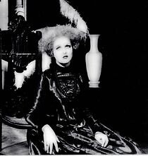 Watch Nechayannye radosti